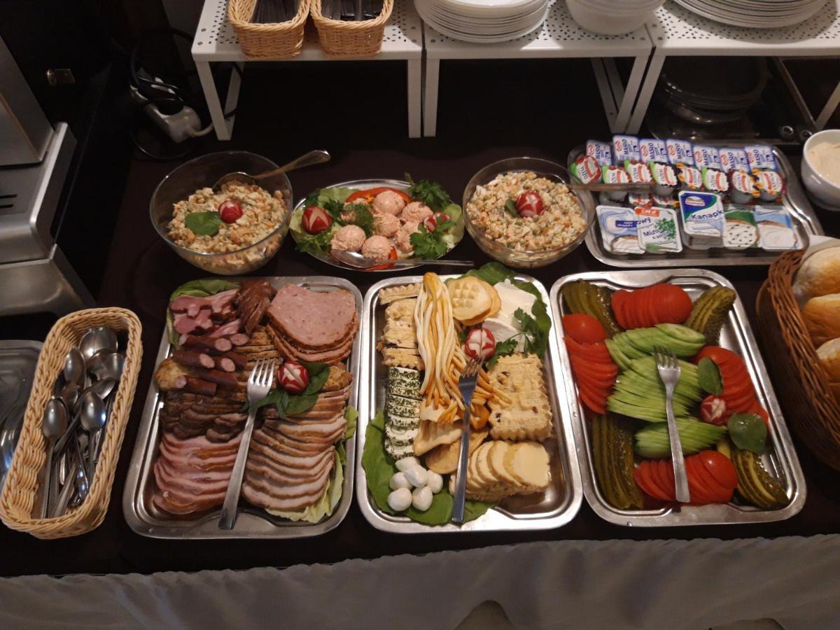Hotel Majerzanka Piwniczna-Zdroj Екстер'єр фото